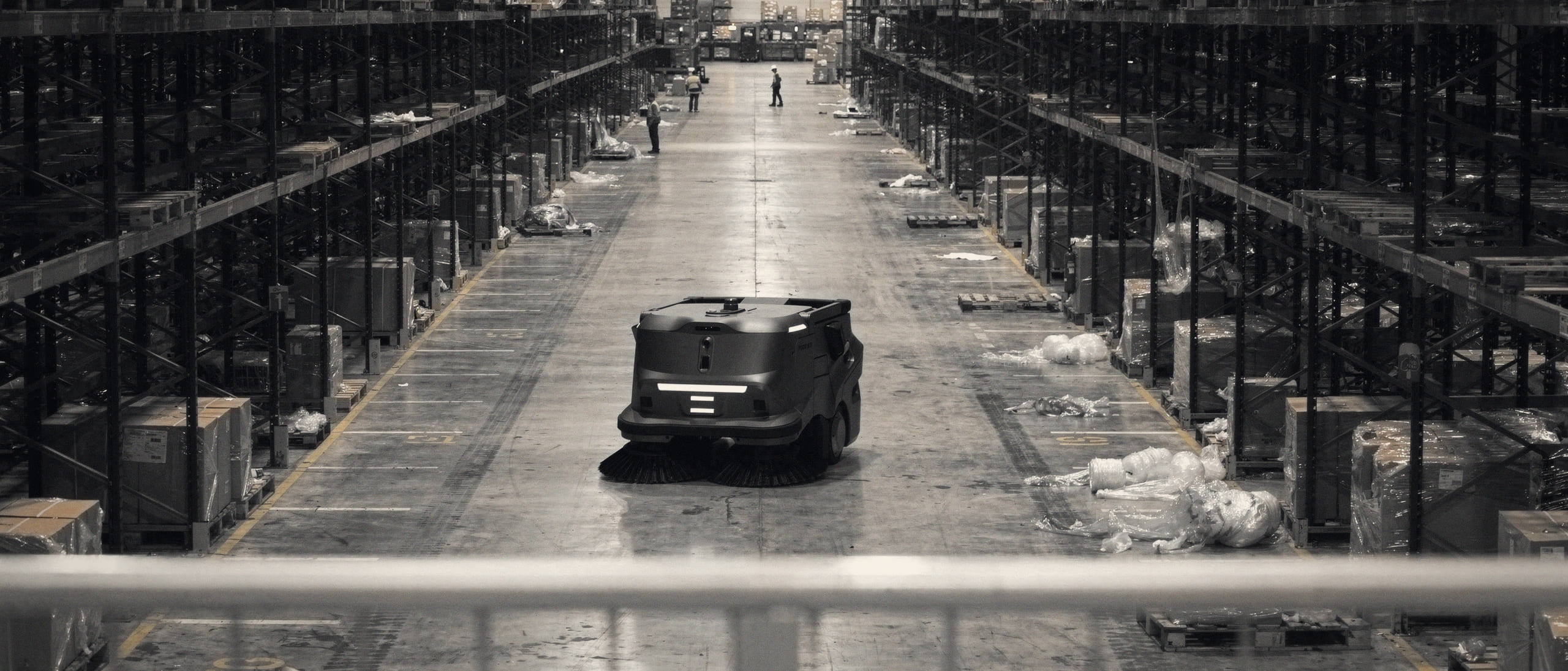 Autonomer Reinigungsroboter im Logistikeinsatz